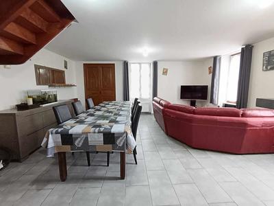 Maison - 178 m² - 6 pièces