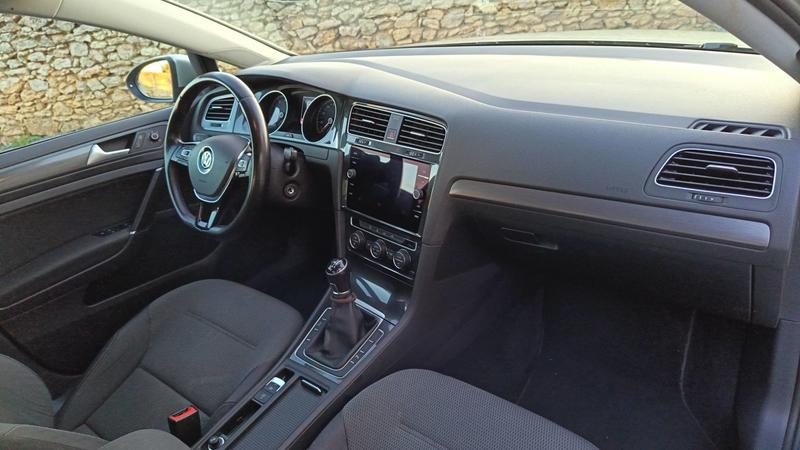 Volkswagen Golf VII 1.0 TSi 110 First Edition