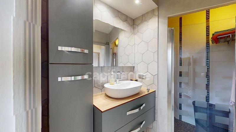 Maison - 117 m² - 6 pièces