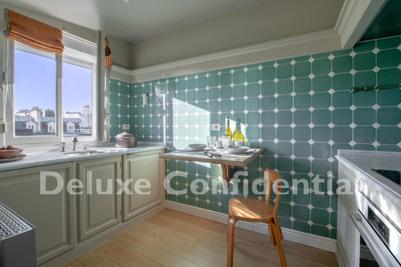 Appartement - 124 m² - 6 pièces