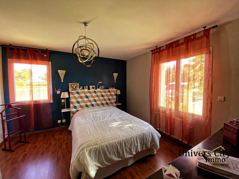 Maison - 125 m² - 5 pièces