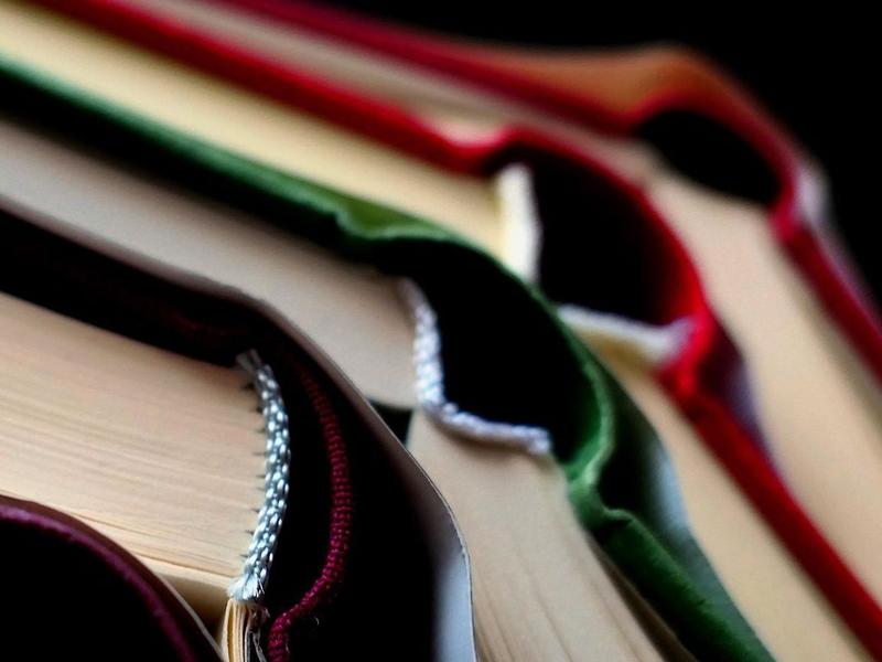 Exposition, Aventures en couvertures