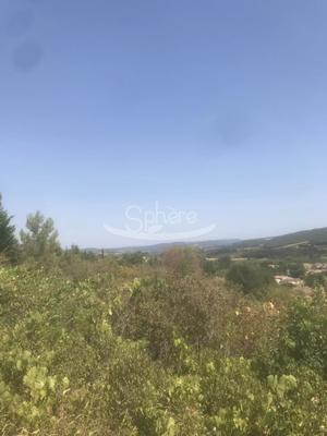 Terrain constructible - 2 714 m²