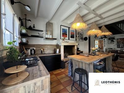 Maison - 184 m² - 5 pièces