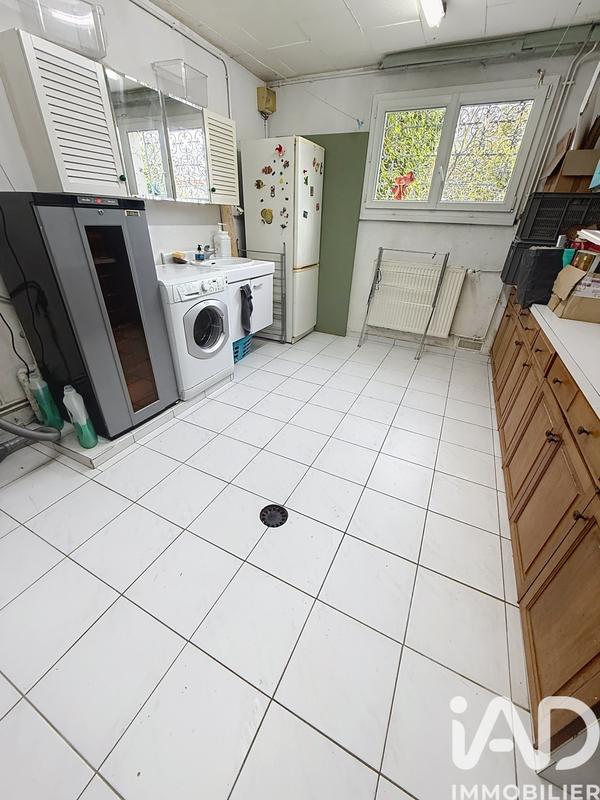 Maison - 161 m² - 8 pièces