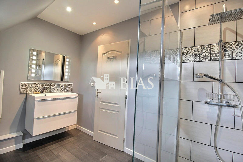 Maison contemporaine - 105 m² - 4 pièces