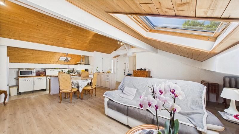 Appartement - 74 m² - 2 pièces