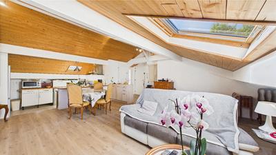 Appartement - 74 m² - 2 pièces