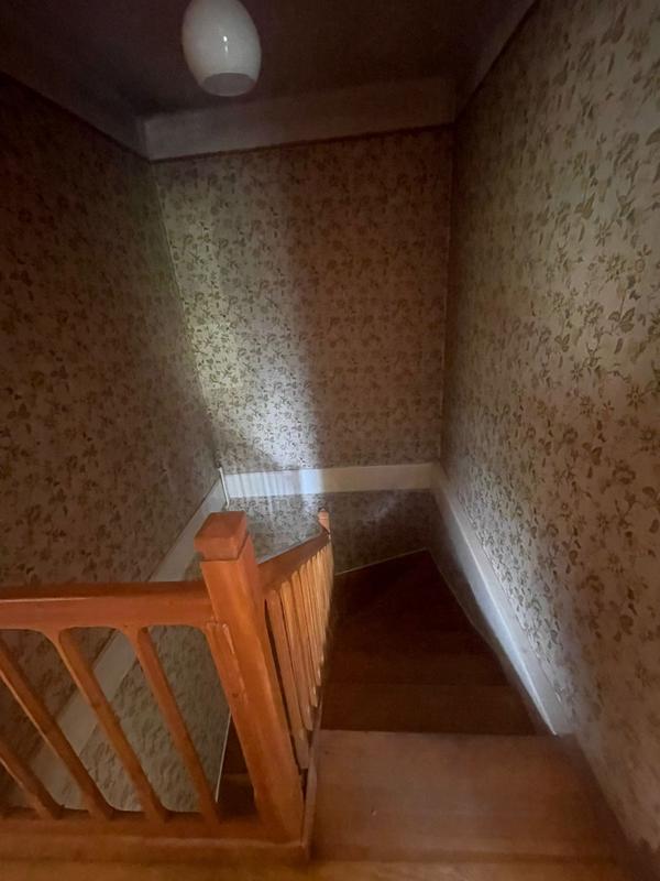 Maison - 127 m² - 8 pièces