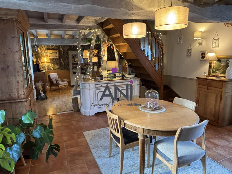 Maison - 104 m² - 4 pièces