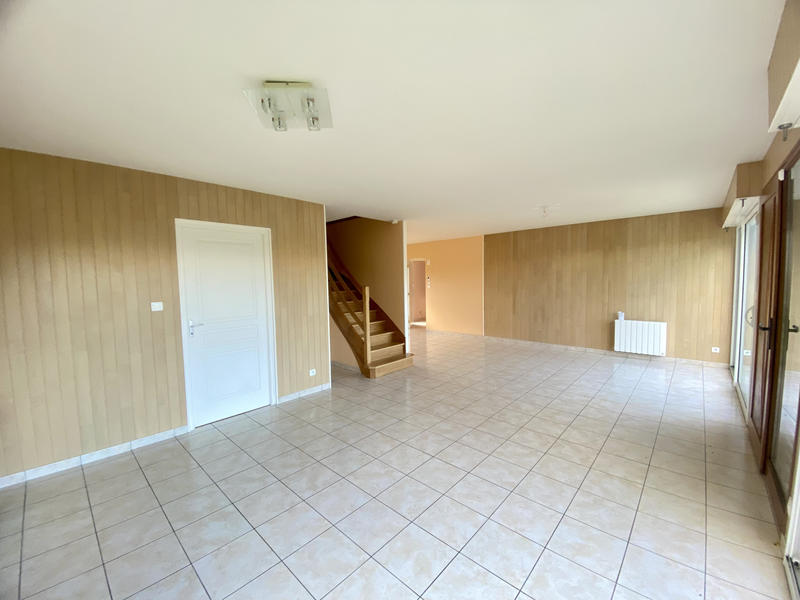 Maison - 111 m² - 5 pièces