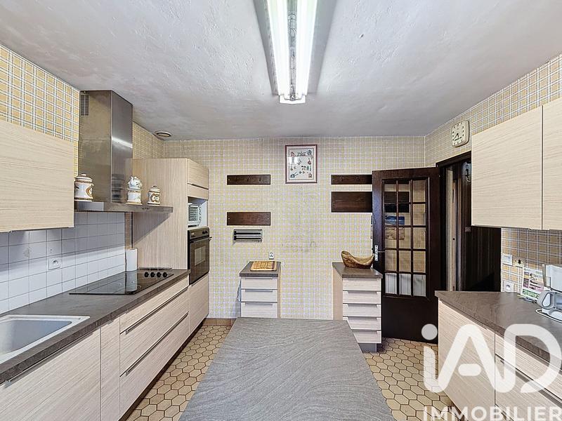 Maison - 138 m² - 6 pièces