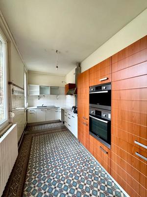 Maison - 150 m² - 4 pièces