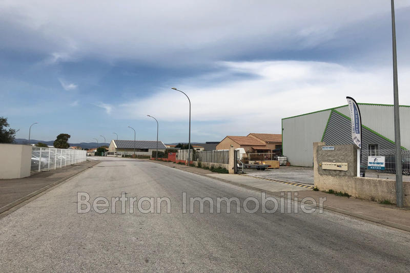 Local commercial - 84 m²