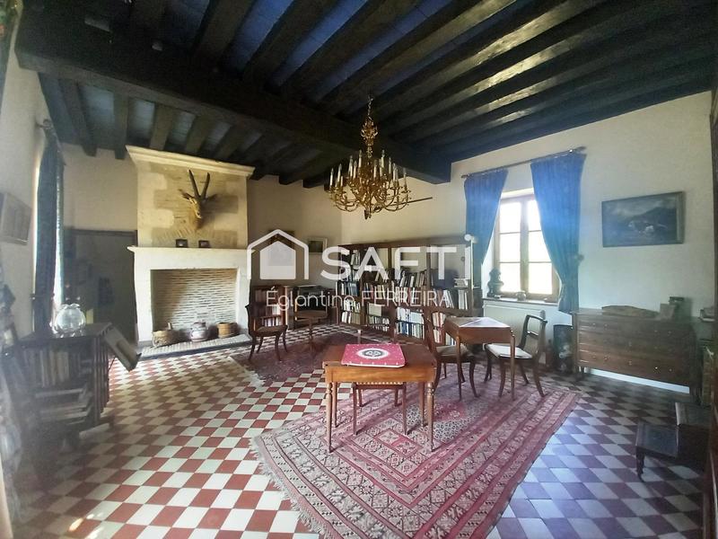 Propriété - 451 m² - 12 pièces