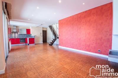 Appartement - 105 m² - 5 pièces