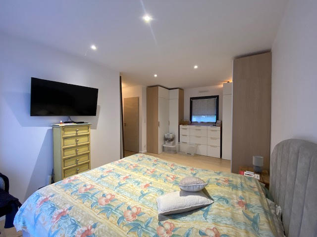 Maison - 101 m² - 4 pièces