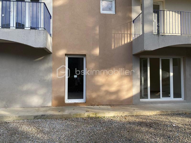 Appartement - 67 m² - 2 pièces