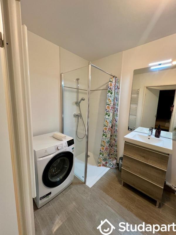 Chambre - 13 m² - 1 pièce