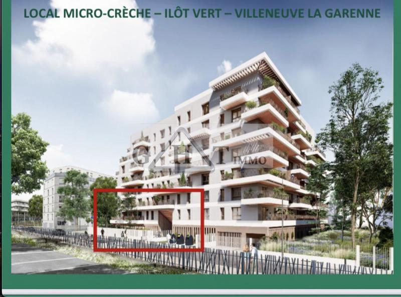 Local commercial - 143 m²