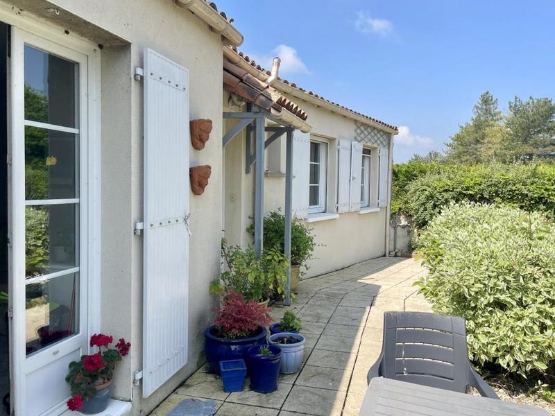 Château - 148 m² - 5 pièces