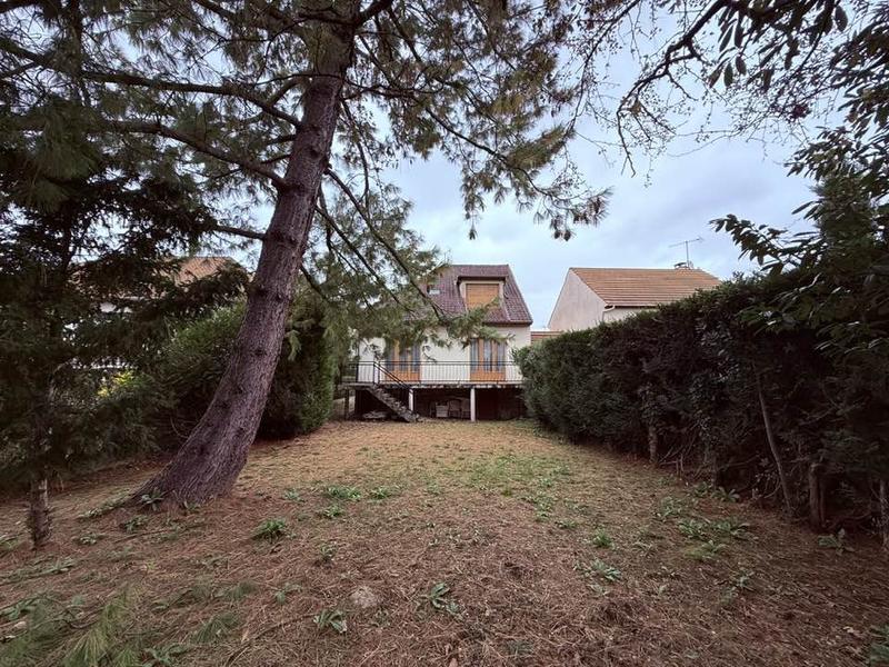 Maison - 88 m² - 5 pièces