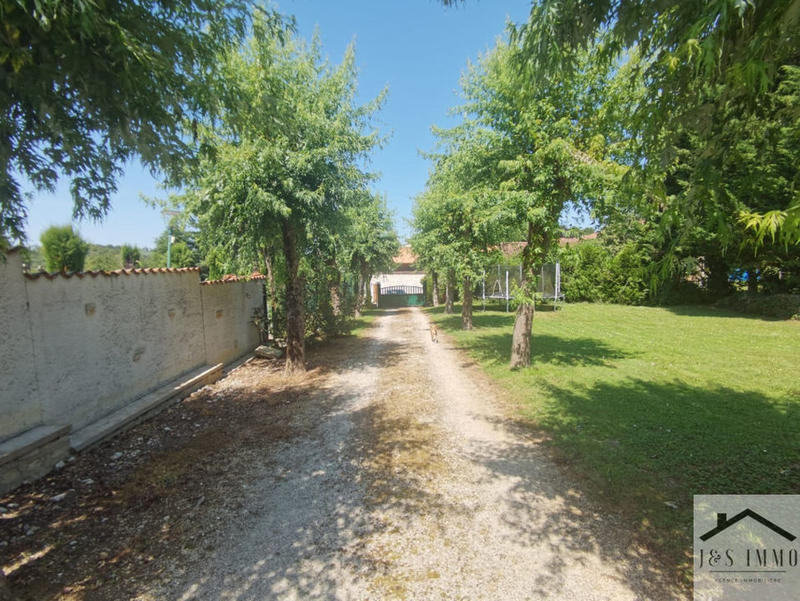 Maison - 170 m² - 6 pièces