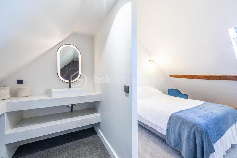 Maison d'architecte - 358 m² - 8 pièces