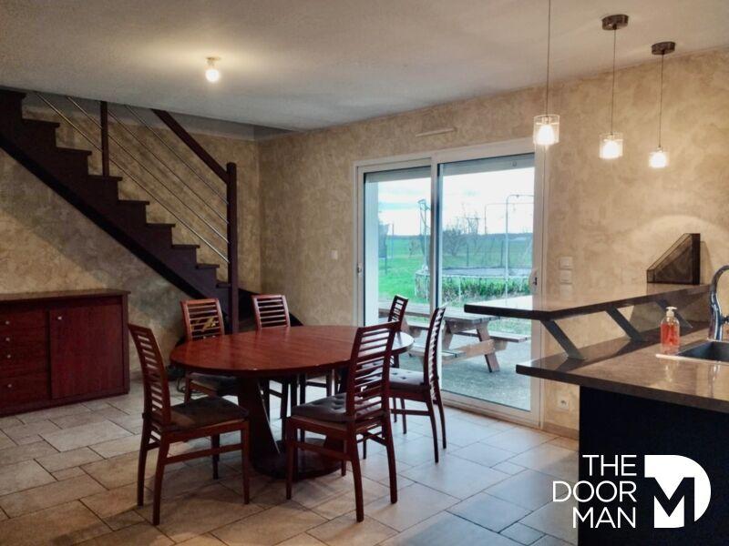 Pavillon - 150 m² - 5 pièces