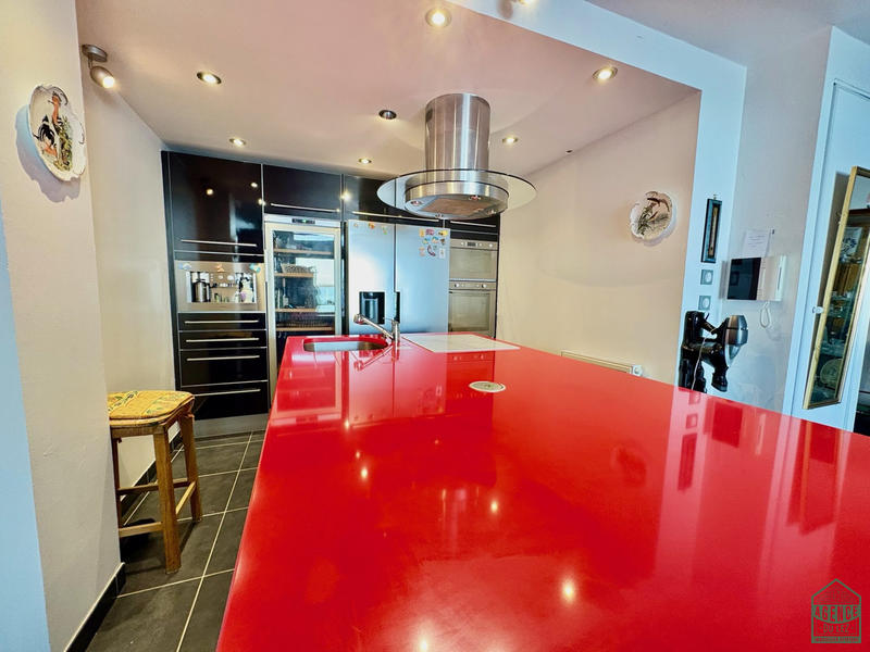 Maison - 84 m² - 4 pièces