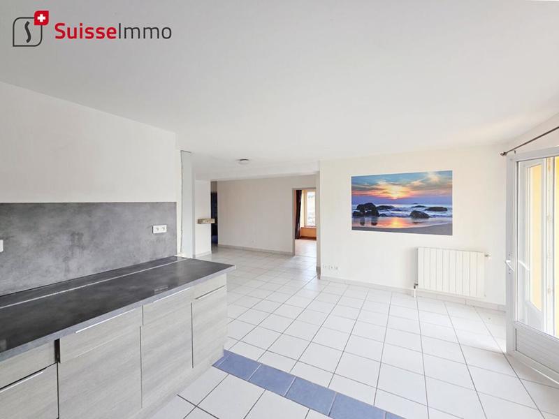 Maison - 186 m² - 9 pièces