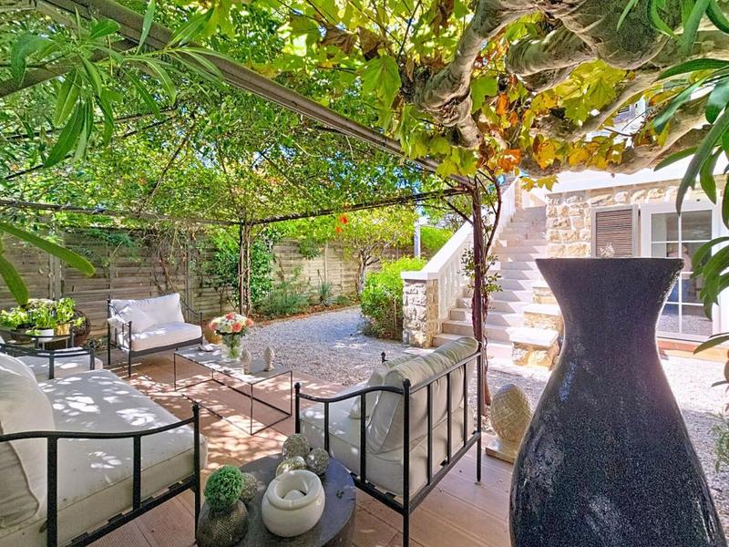 Villa - 172 m² - 6 pièces