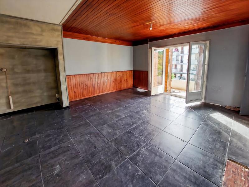 Maison - 207 m² - 11 pièces