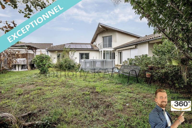 Maison - 210 m² - 6 pièces