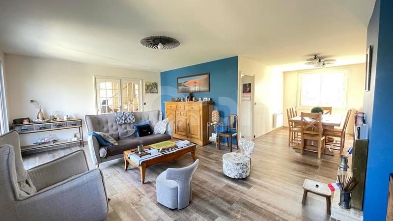 Maison - 152 m² - 6 pièces