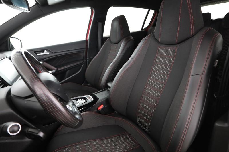 Peugeot 308 1.6 Blue-HDi Gt Line Eat6 120 ch