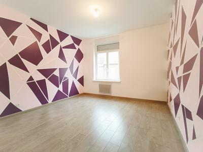 Maison - 84 m² - 4 pièces