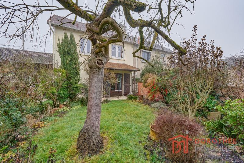 Maison - 89 m² - 4 pièces