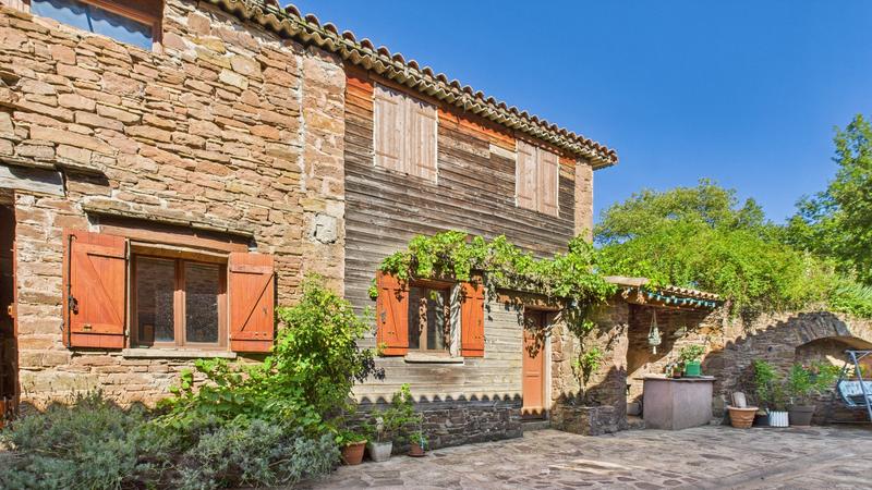 Maison de domaine - 242 m² - 8 pièces