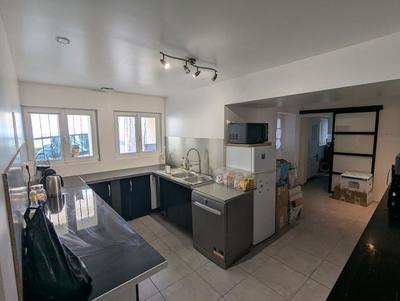 Maison - 205 m² - 7 pièces