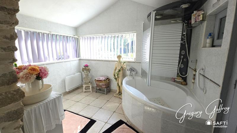 Maison - 100 m² - 5 pièces