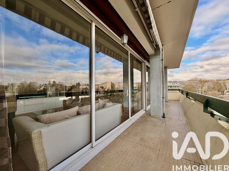 Appartement - 105 m² - 4 pièces