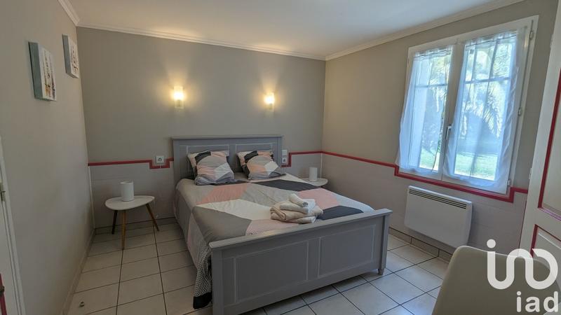 Maison - 307 m² - 12 pièces