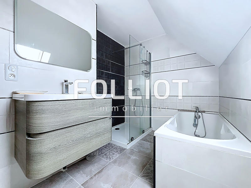 Maison - 110 m² - 6 pièces