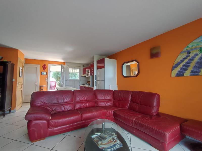 Maison traditionnelle - 70 m² - 4 pièces