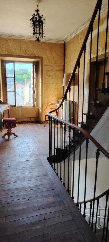 Maison - 193 m² - 6 pièces