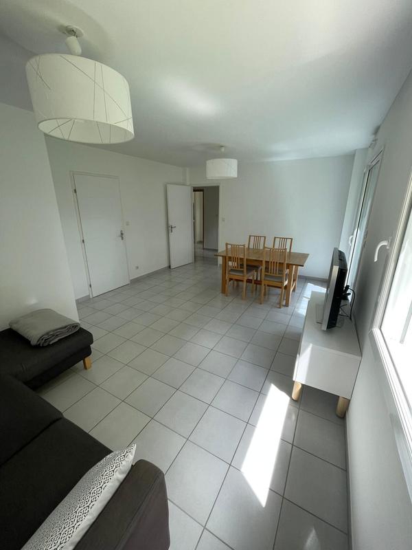 Maison - 97 m² - 5 pièces