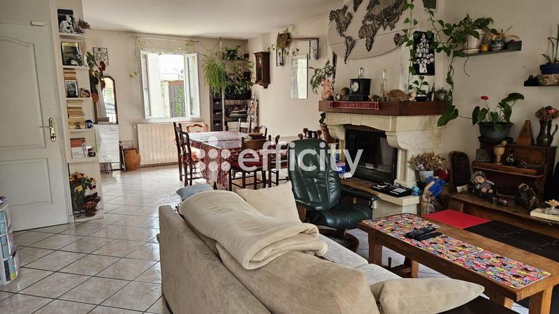 Pavillon - 148 m² - 7 pièces