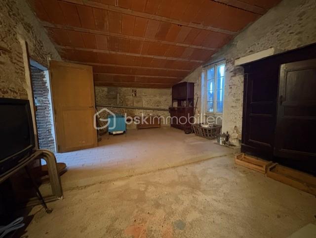 Maison de village - 86 m² - 6 pièces