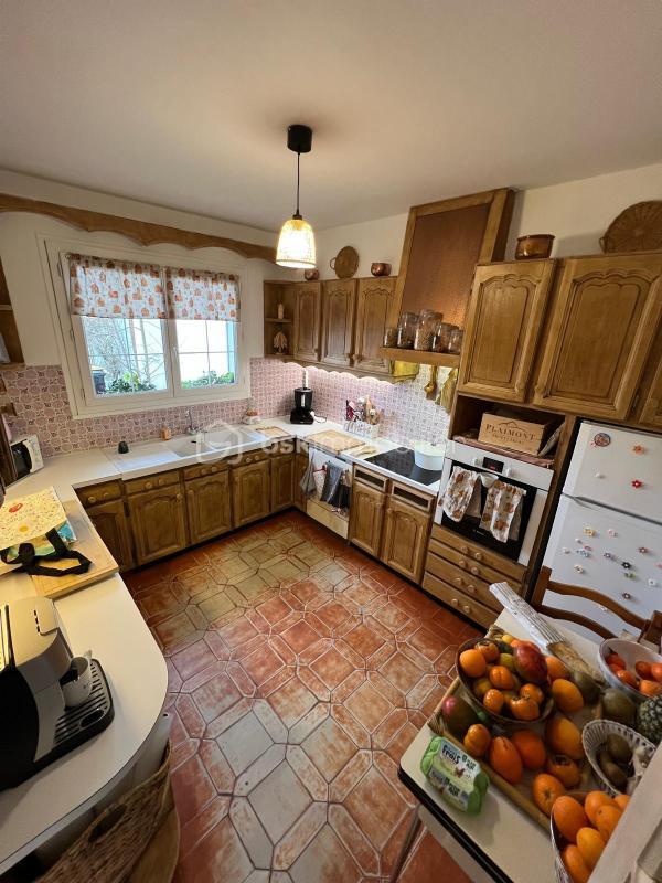 Maison - 170 m² - 8 pièces